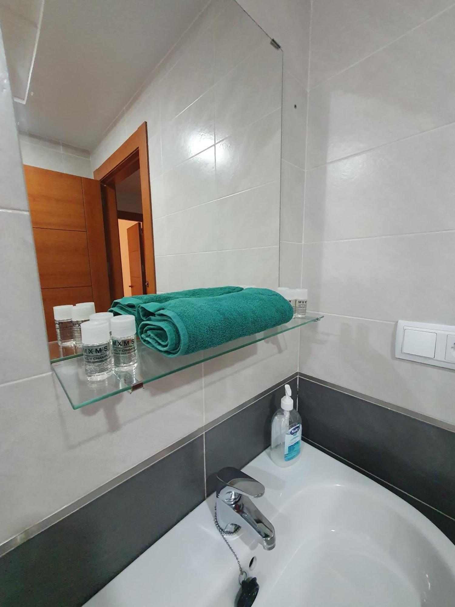 Apartament Piso Centrico Con Garaje En Hellín Zewnętrze zdjęcie