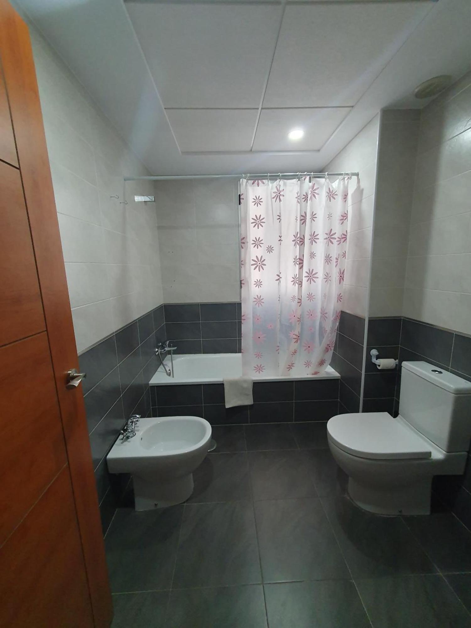Apartament Piso Centrico Con Garaje En Hellín Zewnętrze zdjęcie