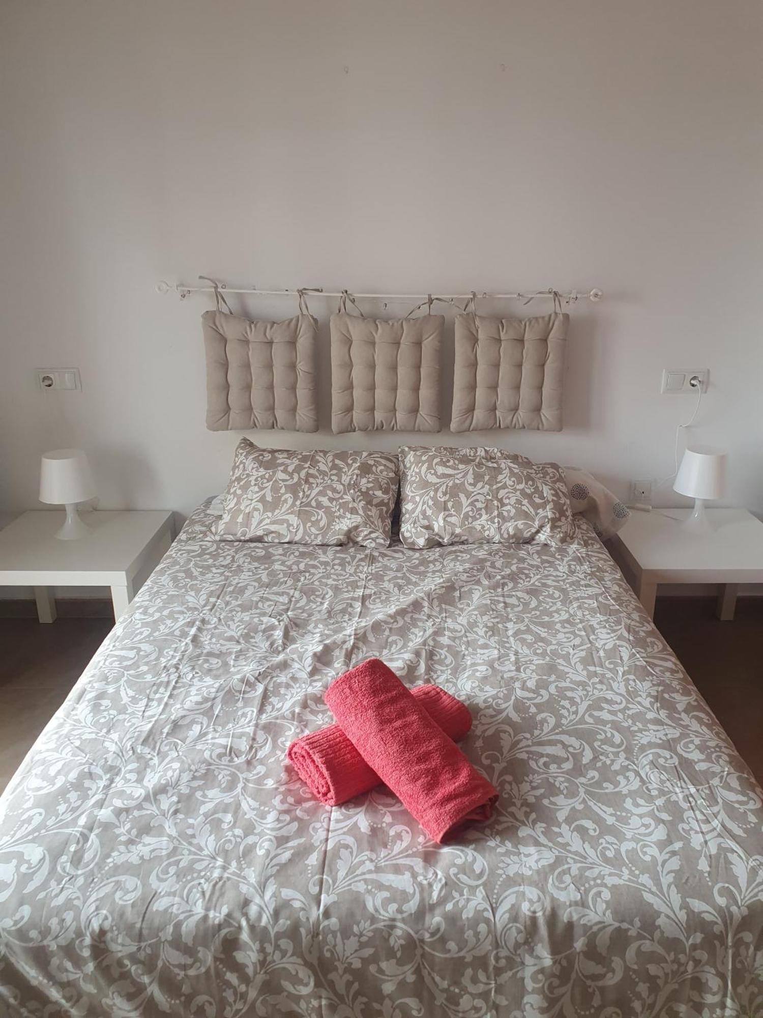 Apartament Piso Centrico Con Garaje En Hellín Zewnętrze zdjęcie