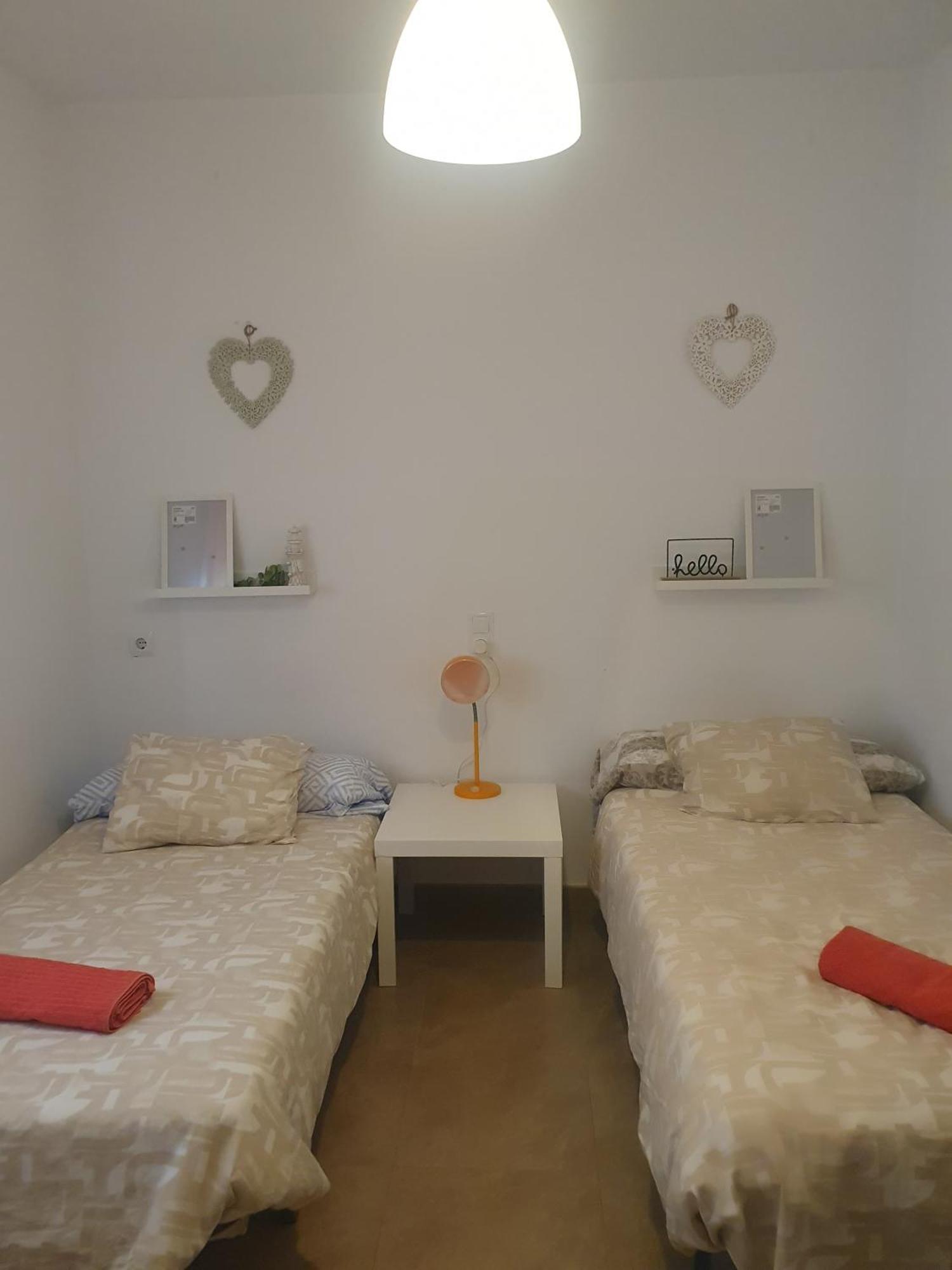 Apartament Piso Centrico Con Garaje En Hellín Zewnętrze zdjęcie