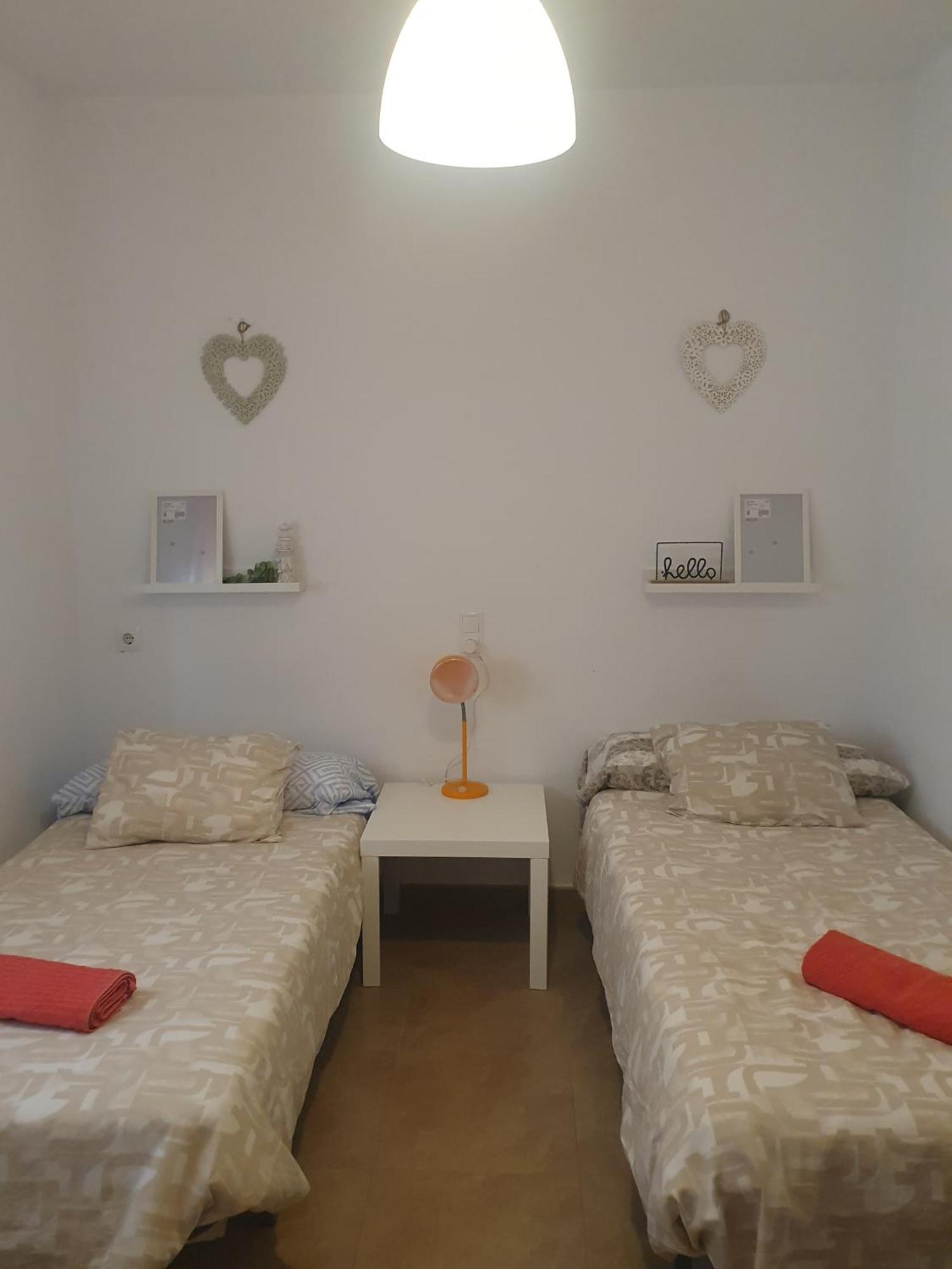 Apartament Piso Centrico Con Garaje En Hellín Zewnętrze zdjęcie